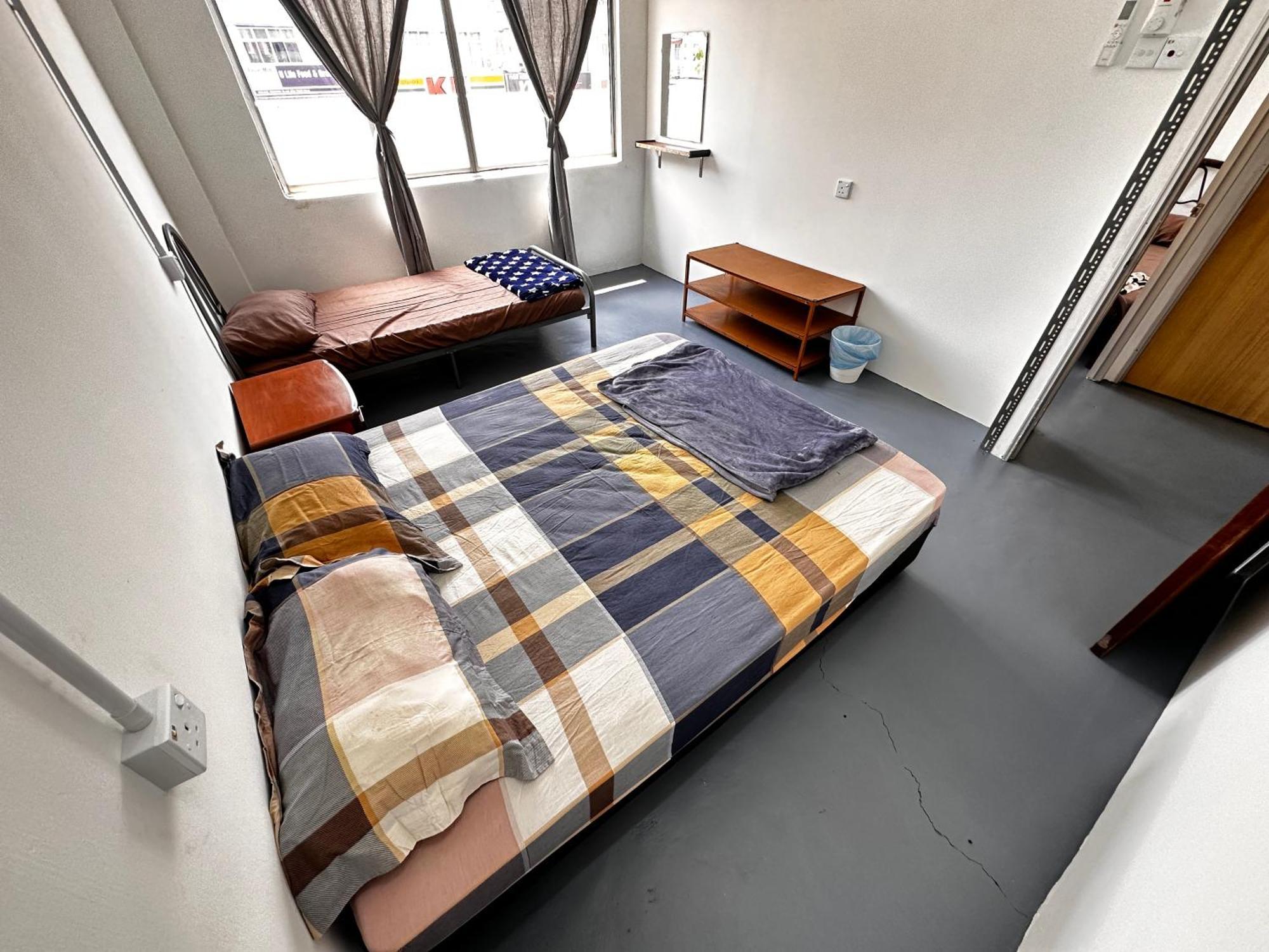 Jiaxin Dormitory - Puteri Wangsa 家馨旅舍 Улу-Тірам Екстер'єр фото