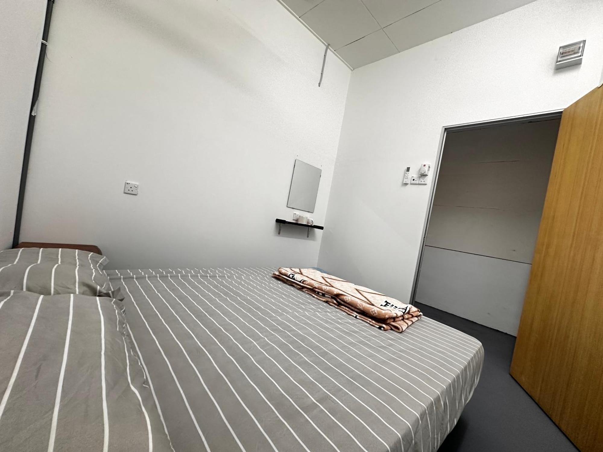 Jiaxin Dormitory - Puteri Wangsa 家馨旅舍 Улу-Тірам Екстер'єр фото