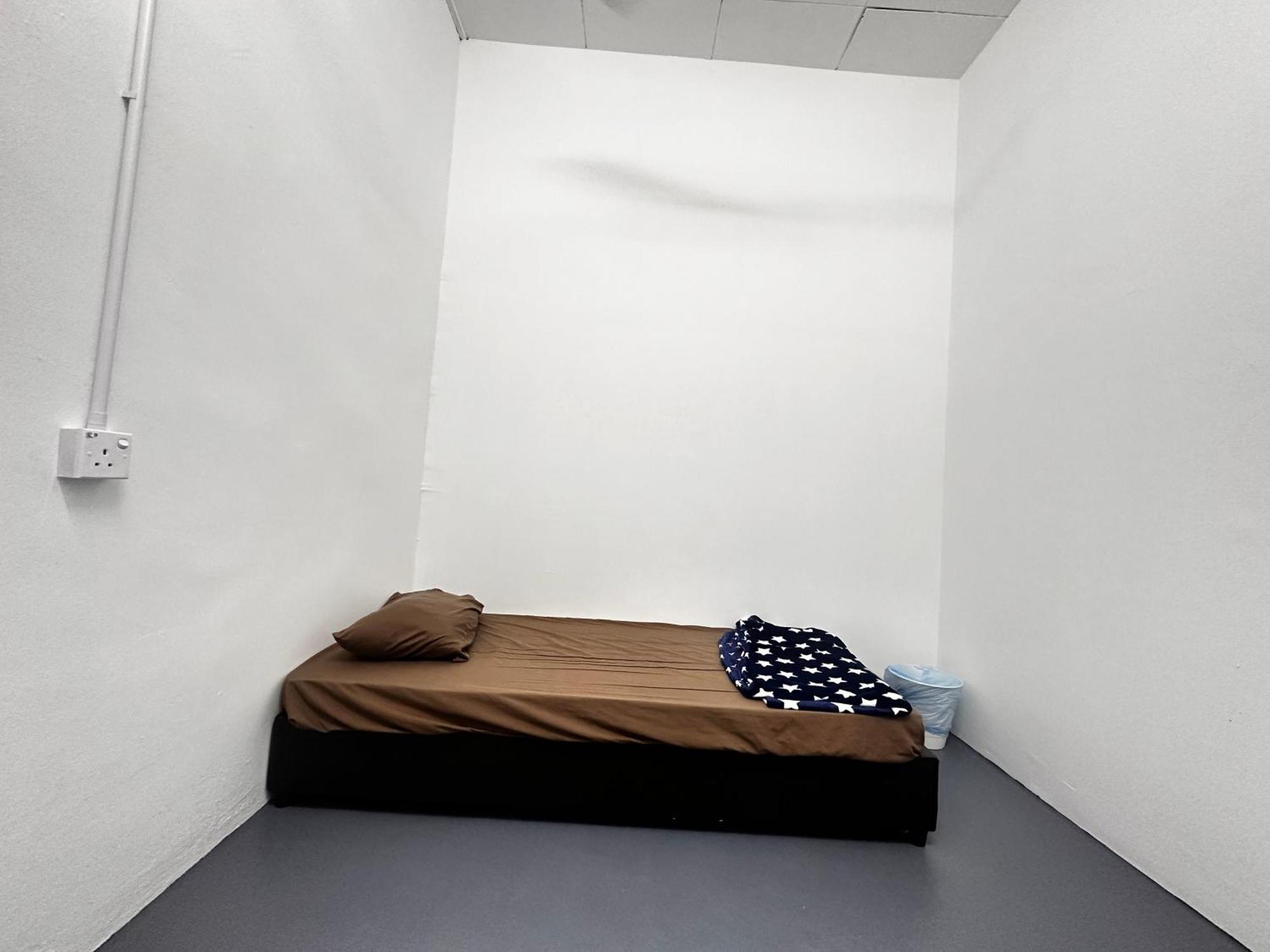 Jiaxin Dormitory - Puteri Wangsa 家馨旅舍 Улу-Тірам Екстер'єр фото